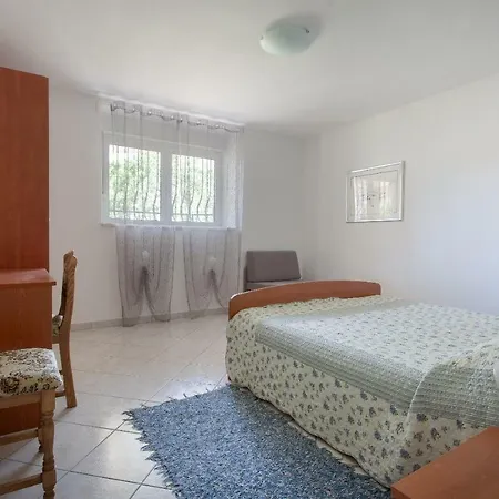 Cvjetni Dvori Apartman