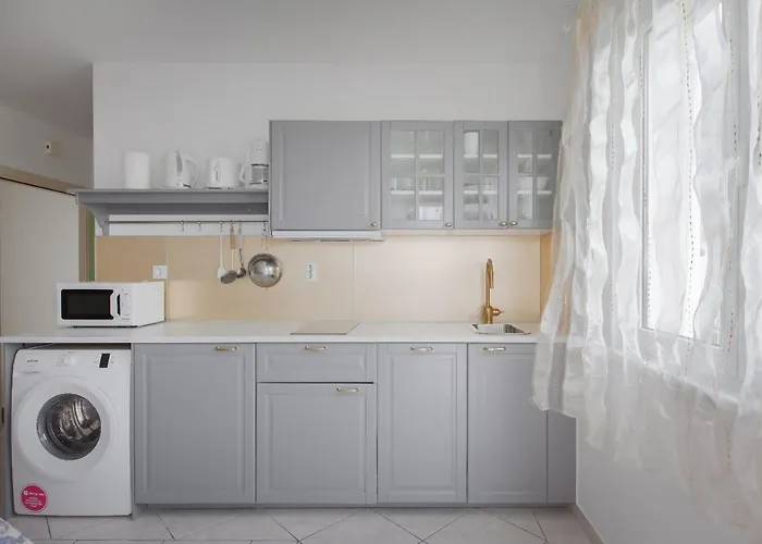 Apartment Cvjetni Dvori